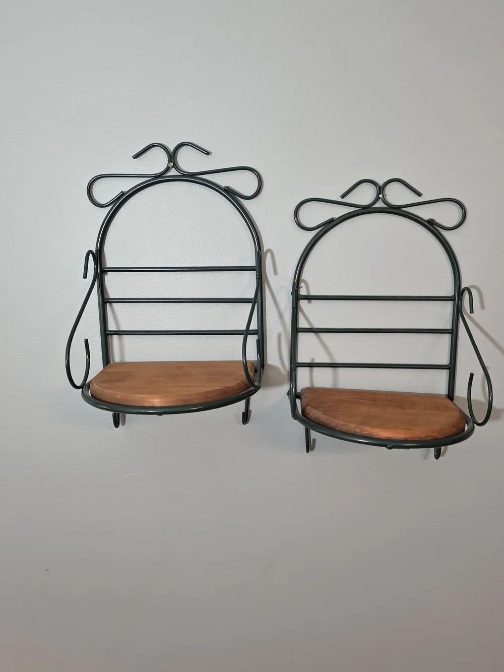 Pair of Wall-Mounted Display Shelves in Dark Green with Wood Seats